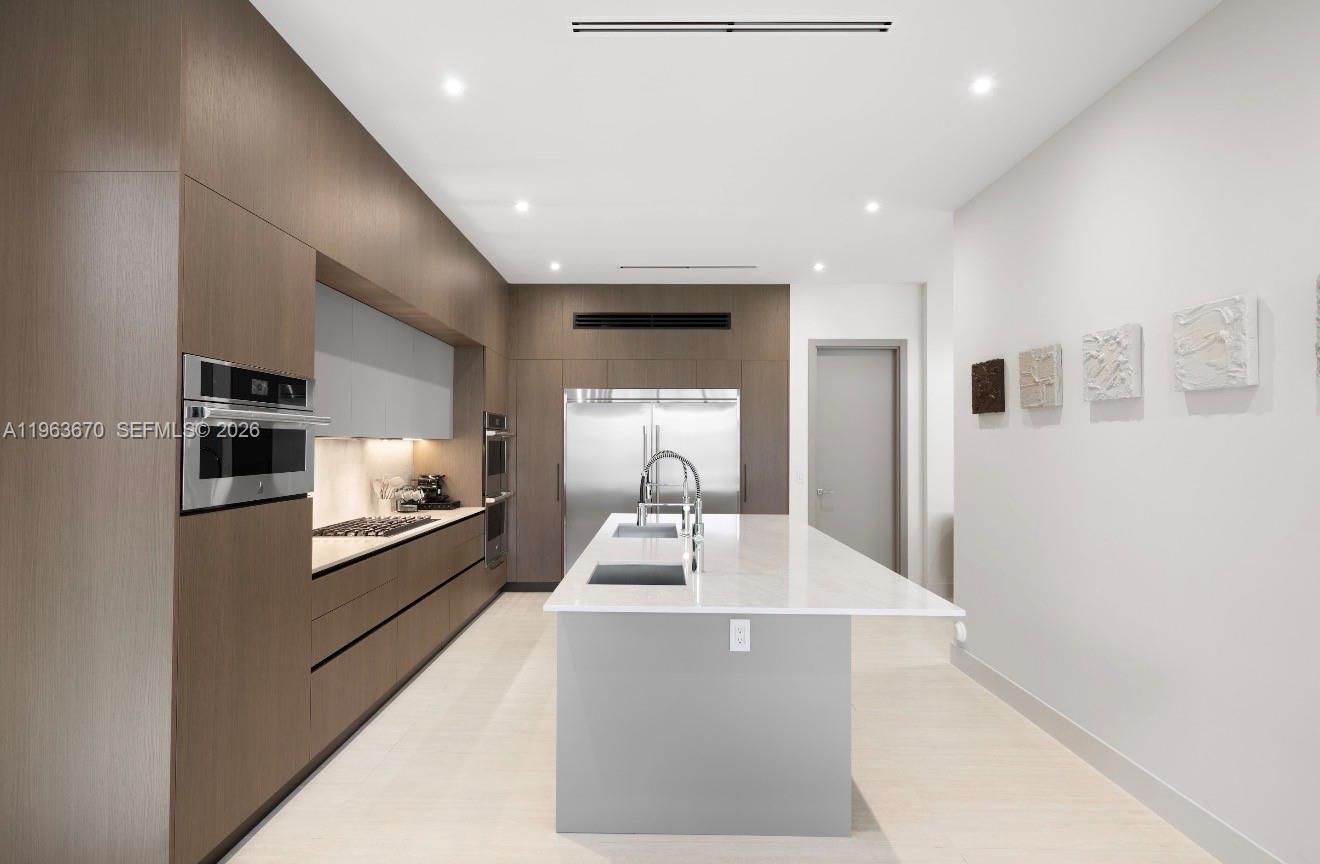 HIGHLAND WOODS SEC 1 - Residential