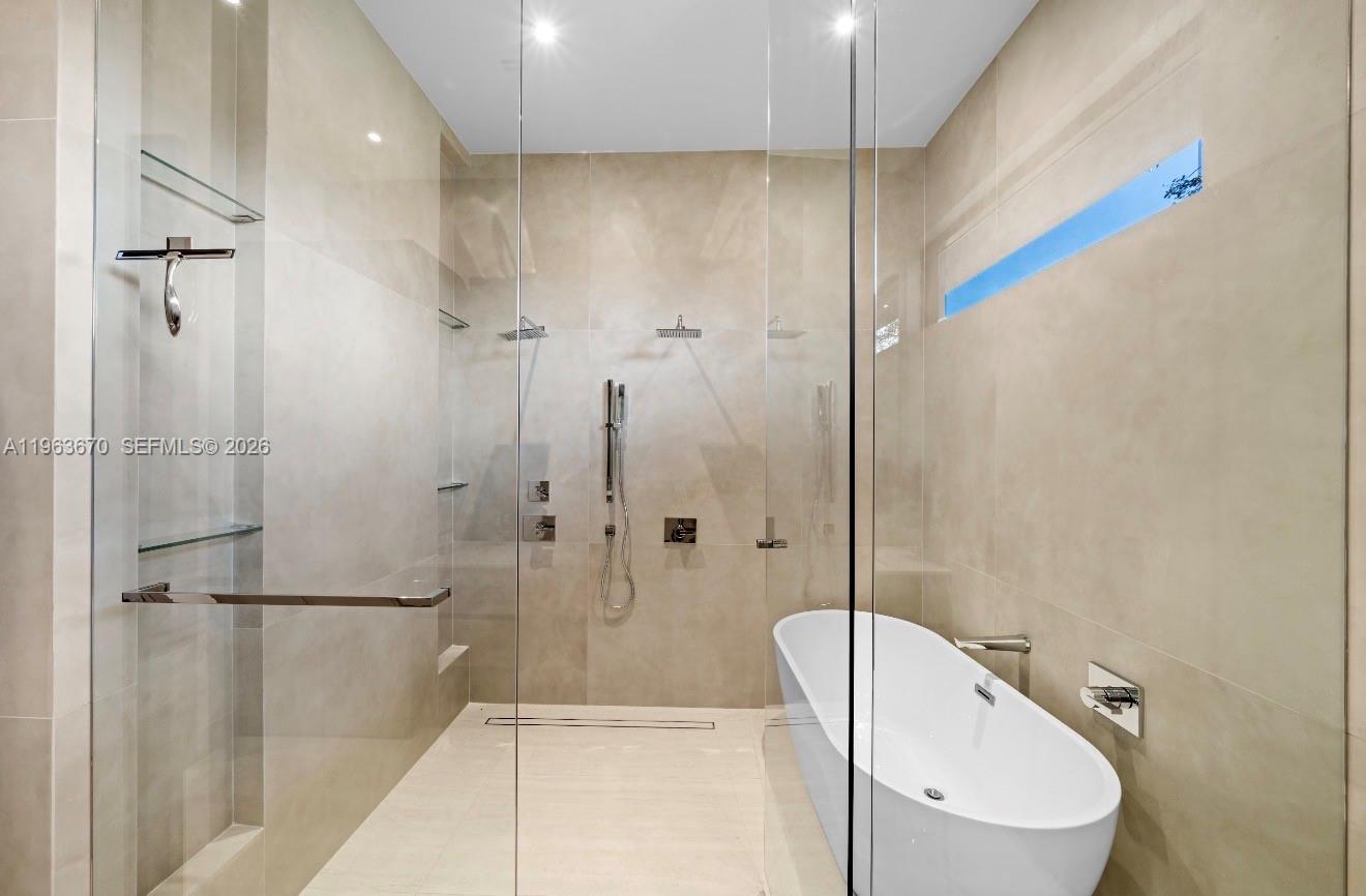 HIGHLAND WOODS SEC 1 - Residential