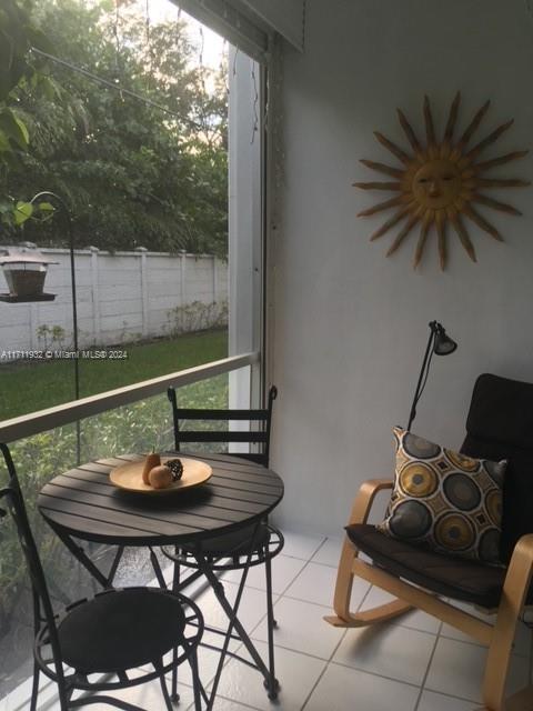 IMPERIAL POINT COLONNADES - Residential