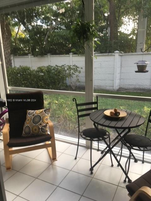 IMPERIAL POINT COLONNADES - Residential