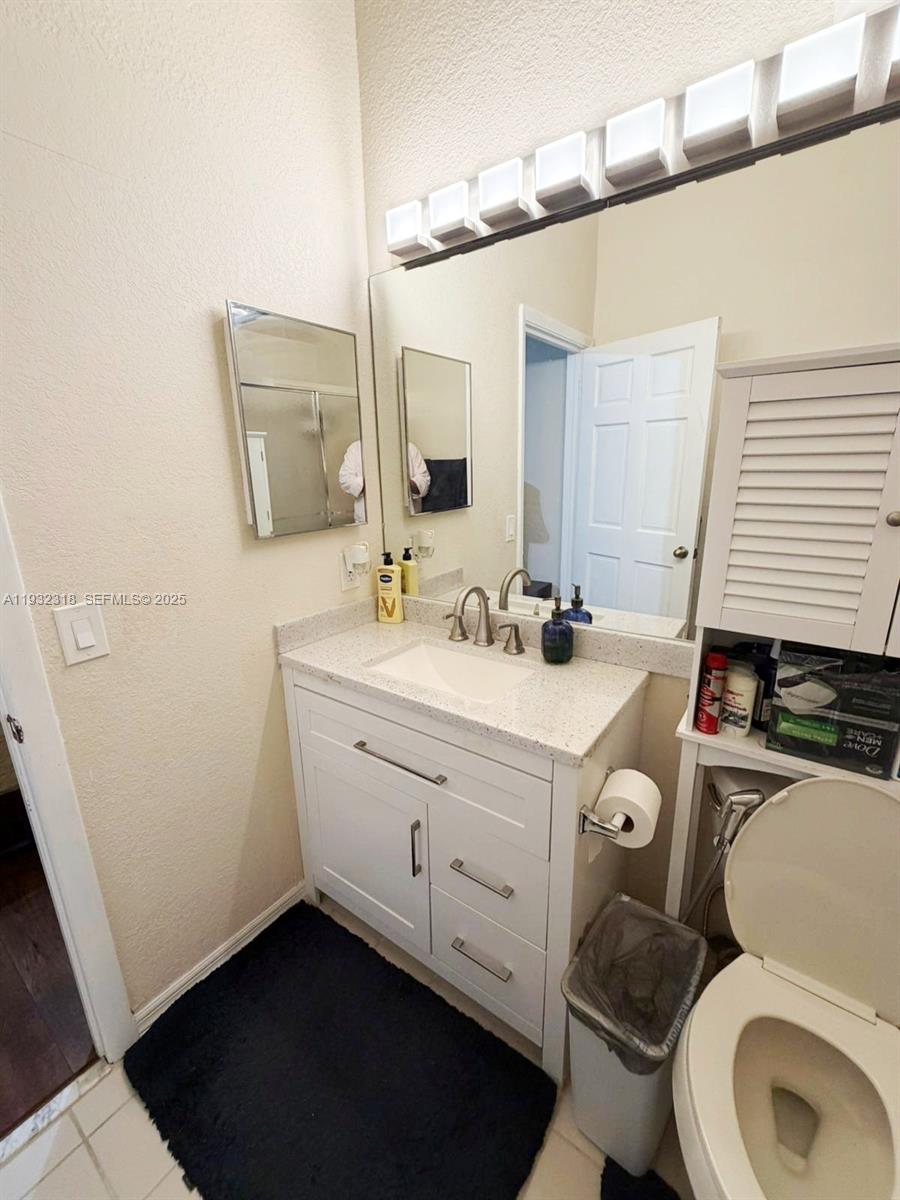 PEMBROKE POINTE - Residential