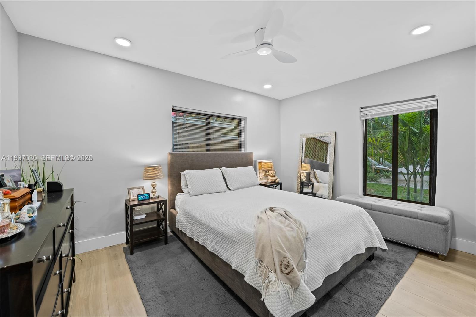 ROBERTSON PARK - Residential