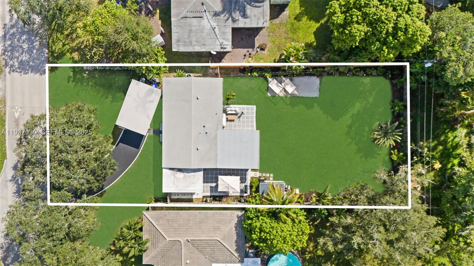 ROBERTSON PARK - Residential