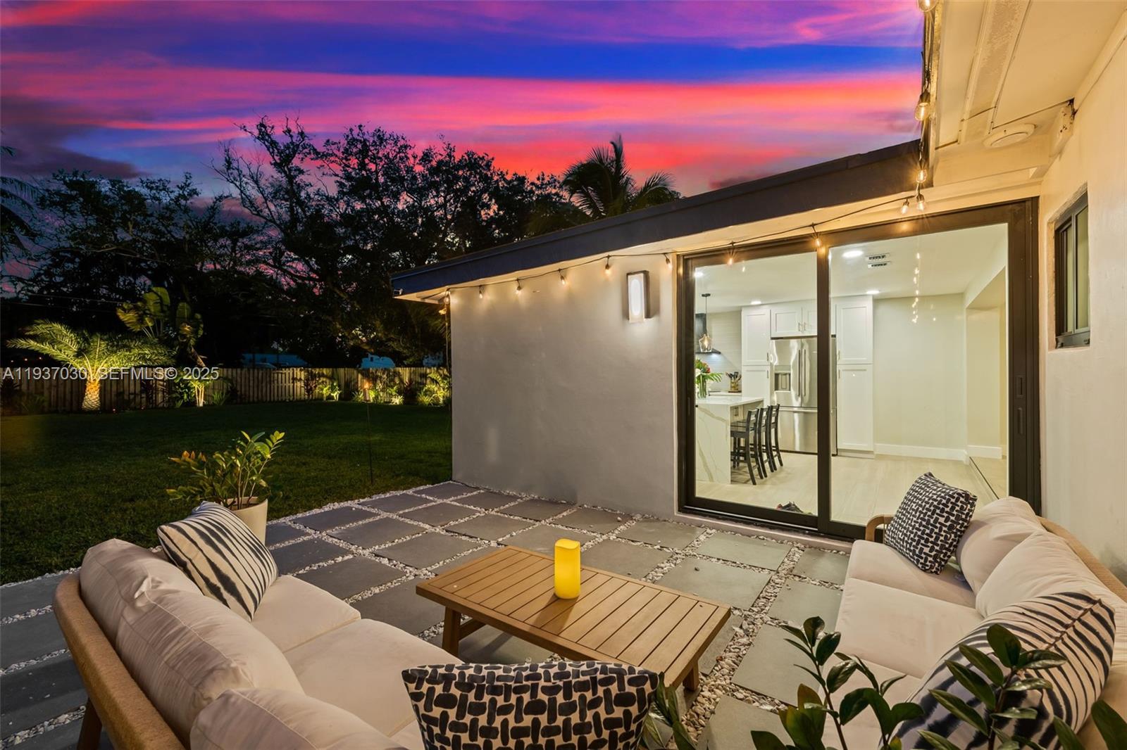 ROBERTSON PARK - Residential