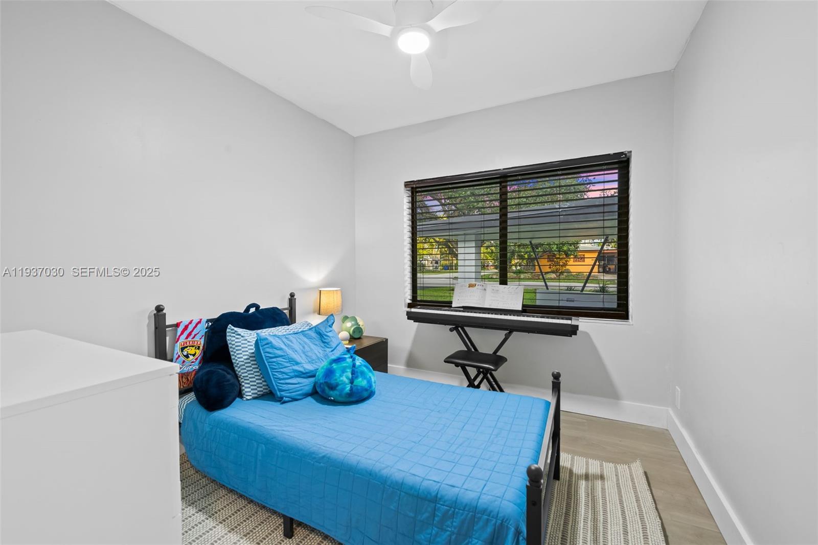 ROBERTSON PARK - Residential