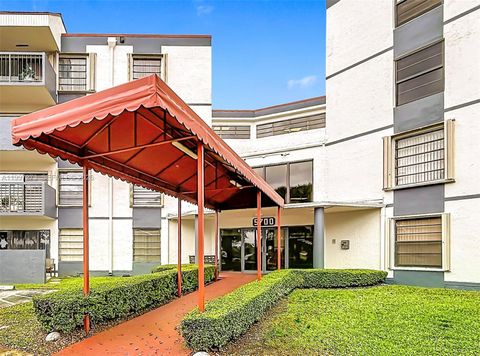 5700 SW 127th Ave 1208 Miami FL 33183