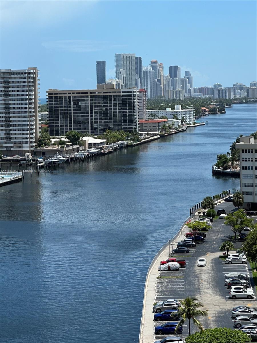 BEACHWALK CONDOMINIUM - Residential