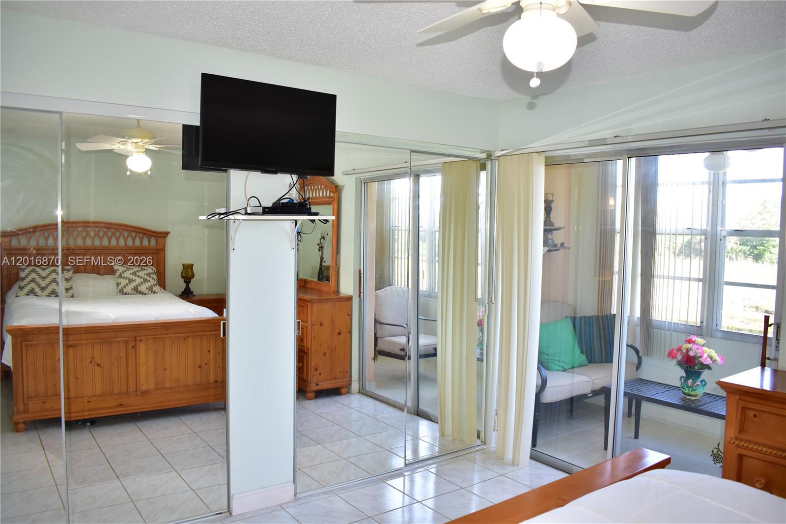SUNRISE LAKES 76 CONDO - Residential