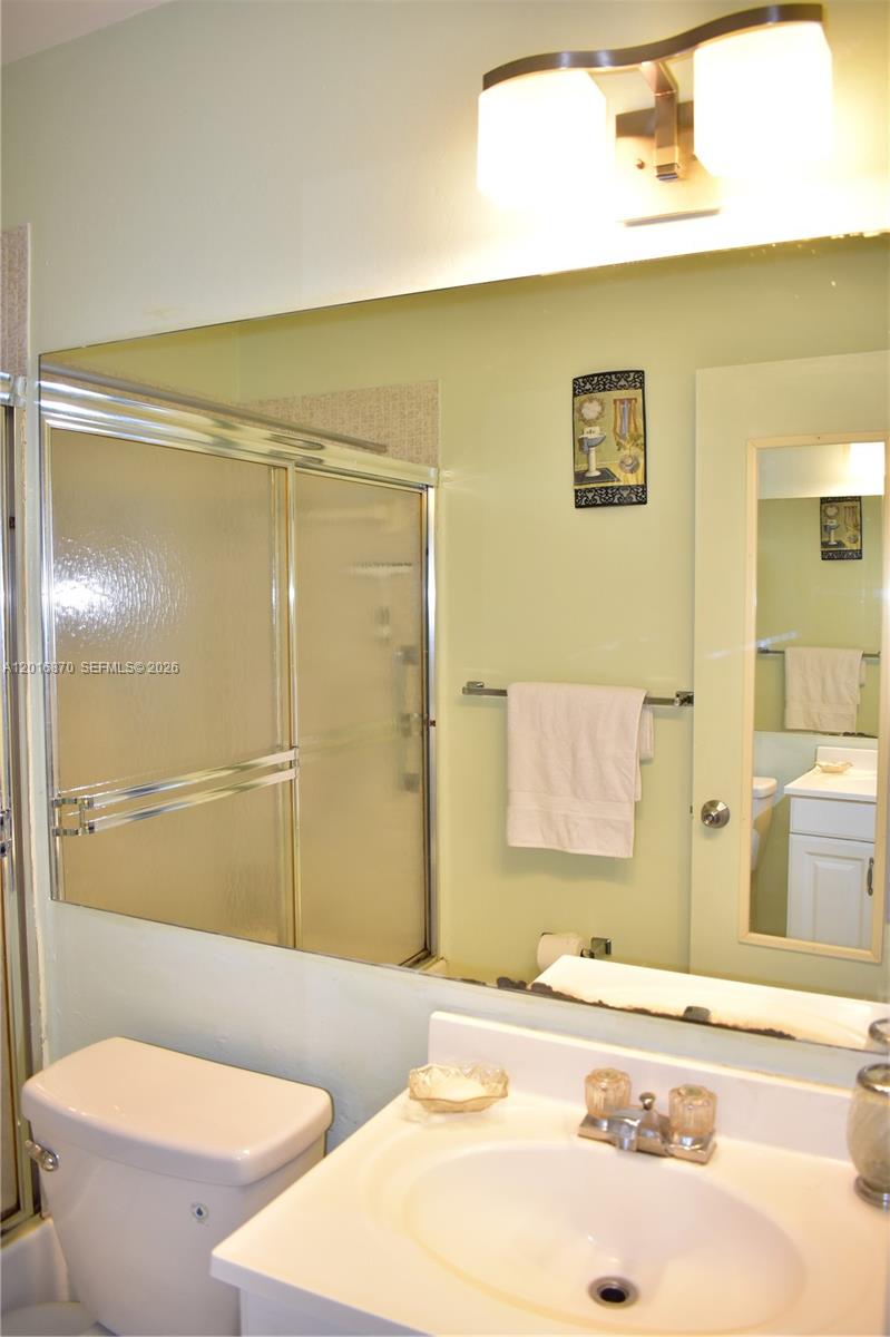 SUNRISE LAKES 76 CONDO - Residential