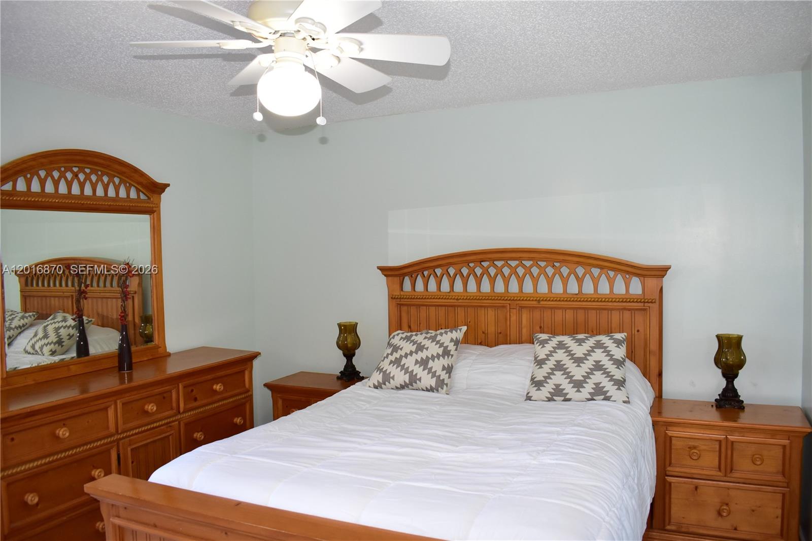 SUNRISE LAKES 76 CONDO - Residential