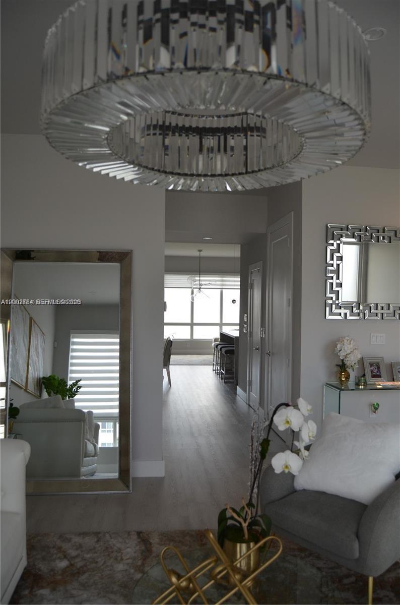 LANDMARK AT DORAL - Residential Lease