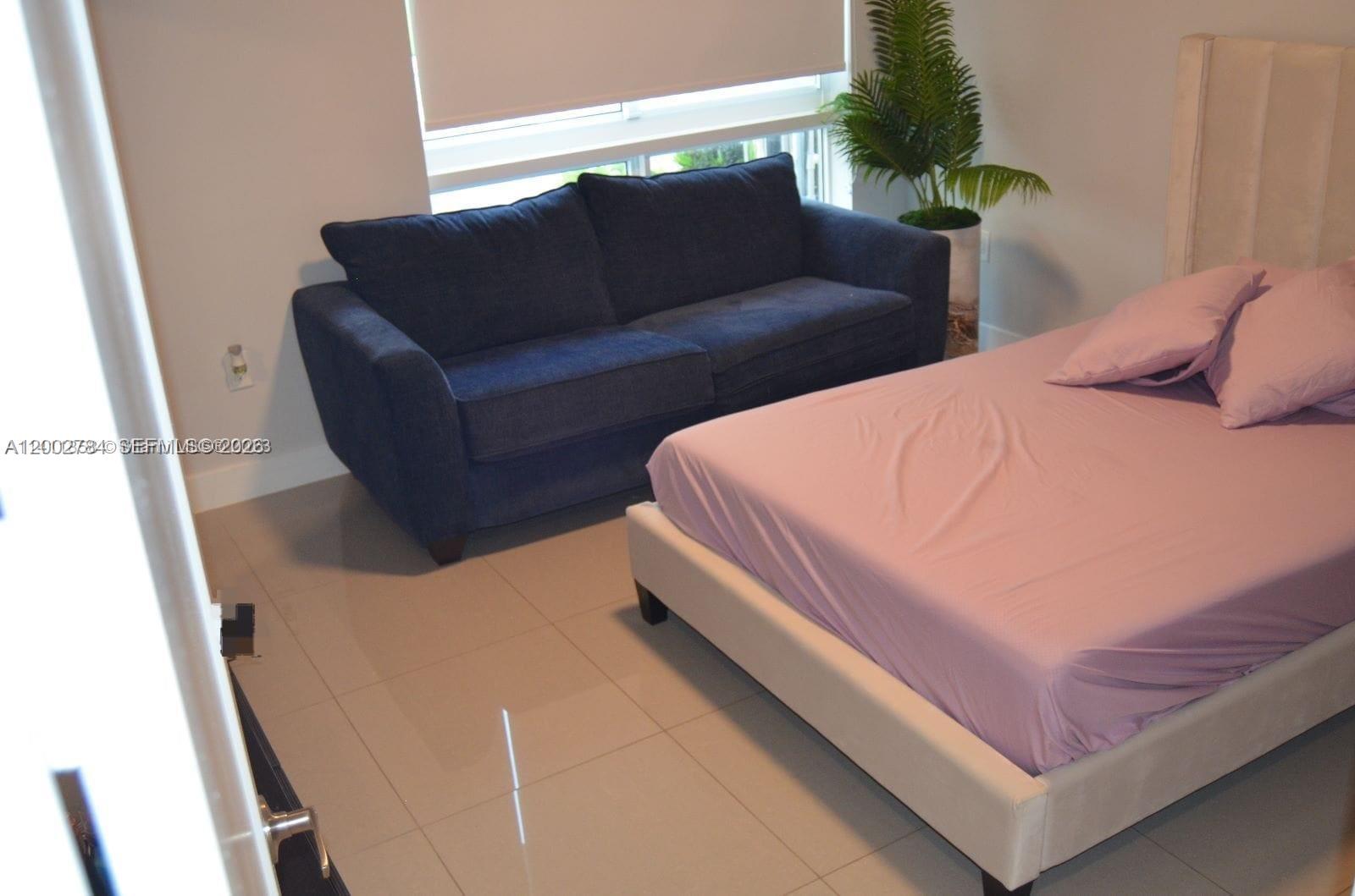 LANDMARK AT DORAL - Residential Lease