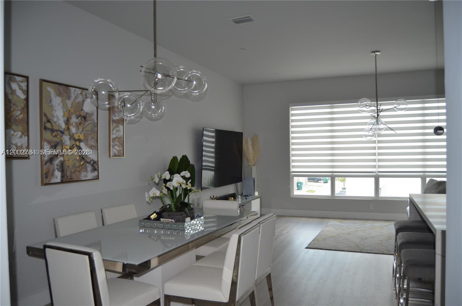 LANDMARK AT DORAL - Residential Lease