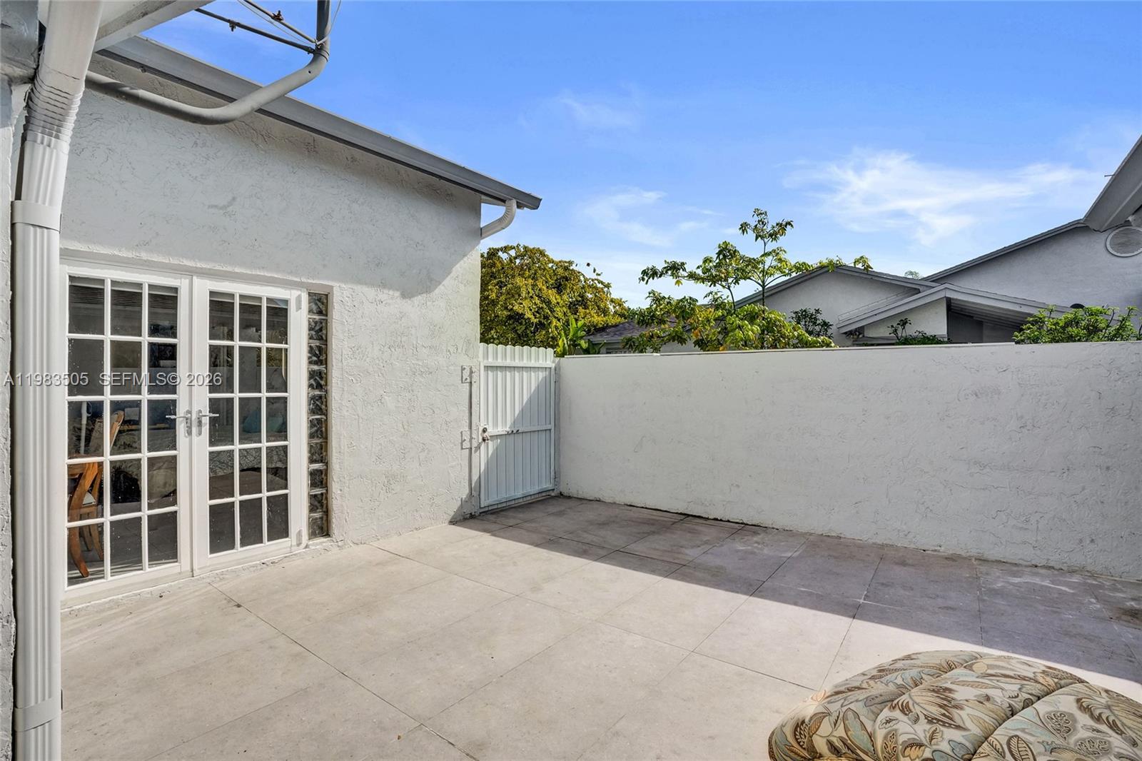 WESTWIND LAKES GARDEN HOM - Residential