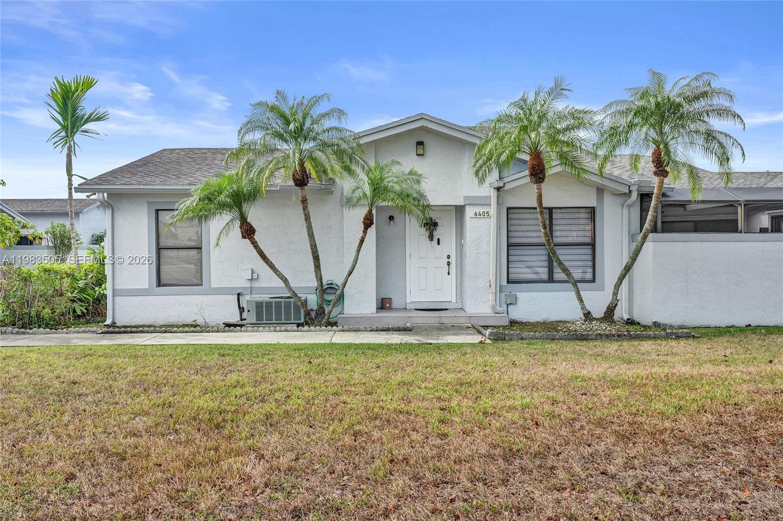 WESTWIND LAKES GARDEN HOM - Residential