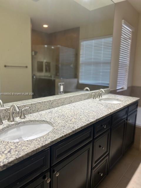 ISLES AT GRAND BAY - Residential Lease
