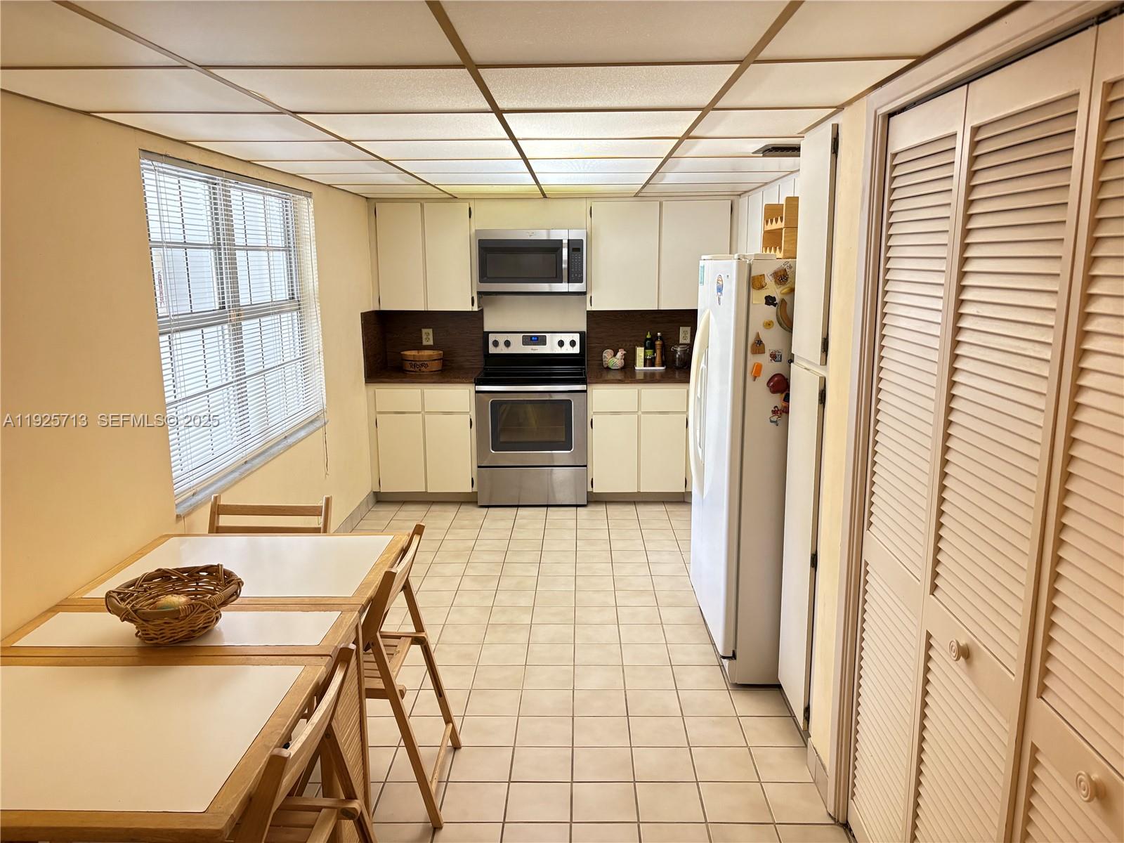 NO 14 PALM-AIRE COUNTRY C - Residential