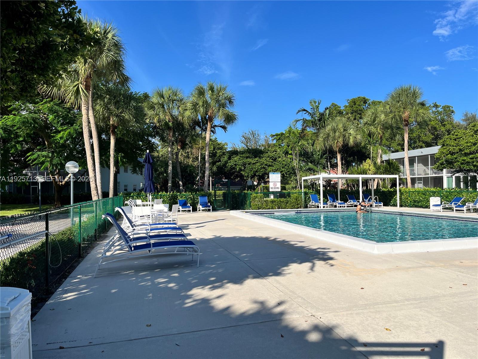 NO 14 PALM-AIRE COUNTRY C - Residential