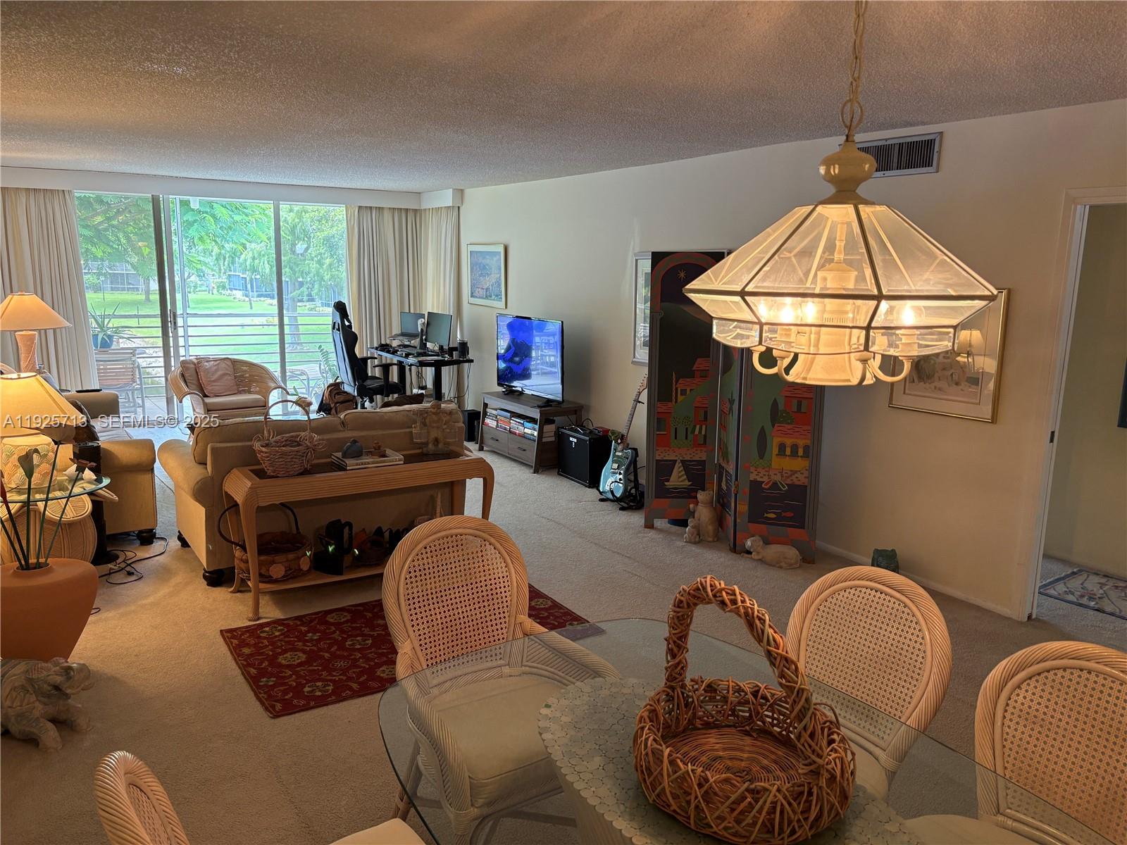 NO 14 PALM-AIRE COUNTRY C - Residential