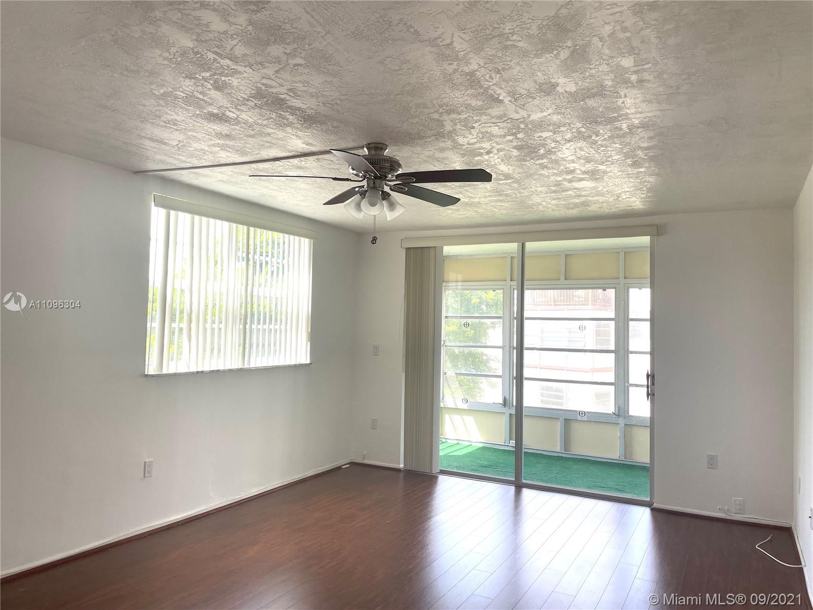 OMEGA 2 CONDO - Residential