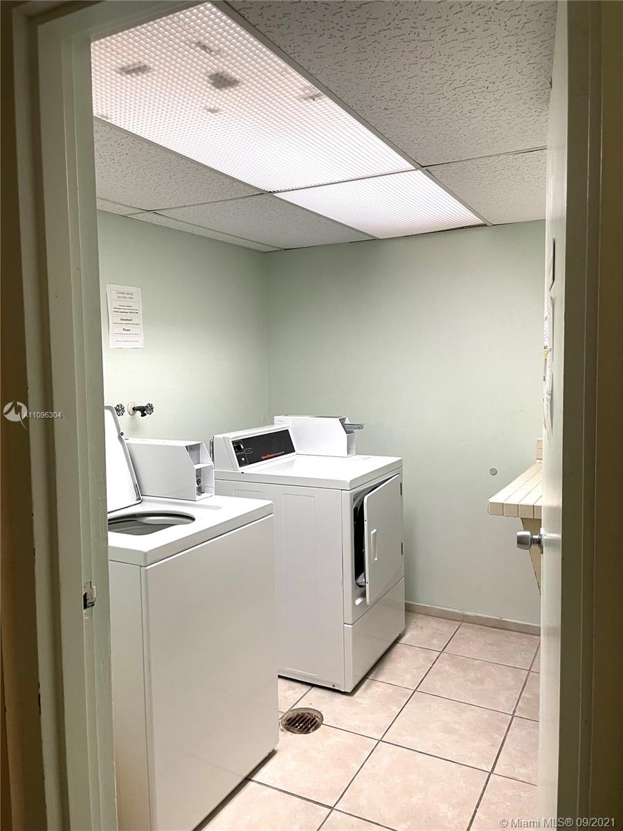 OMEGA 2 CONDO - Residential