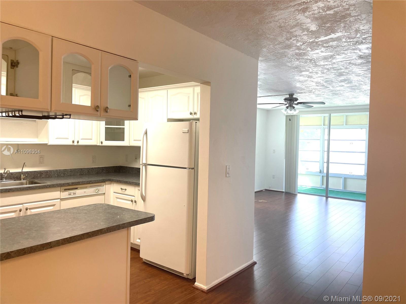 OMEGA 2 CONDO - Residential