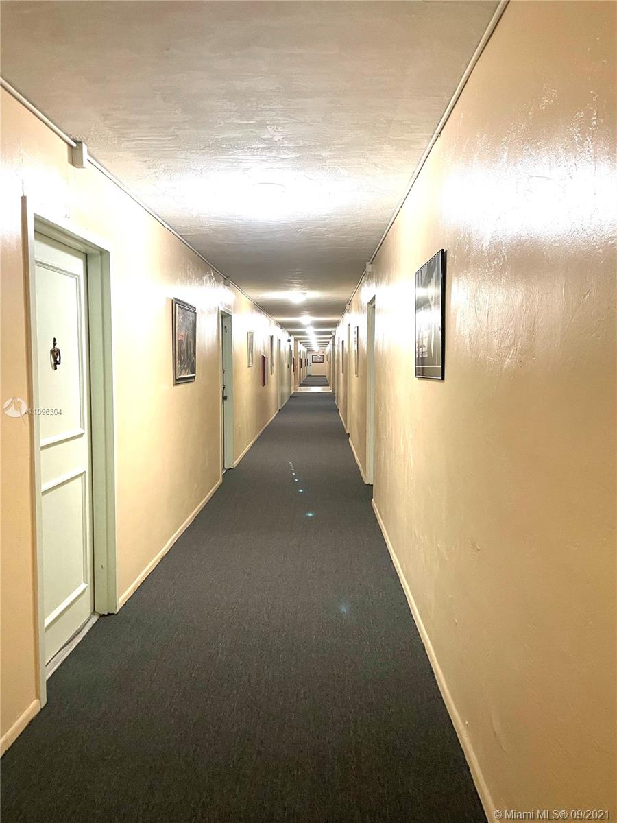 OMEGA 2 CONDO - Residential