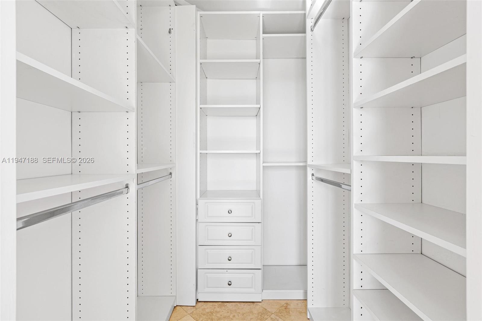 TURNBERRY VILLAGE - Residential