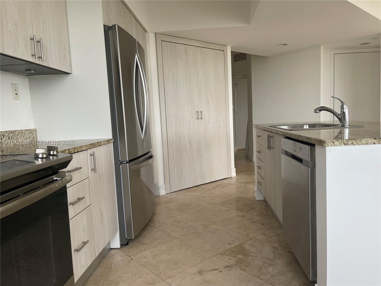 TURNBERRY VILLAGE - Residential