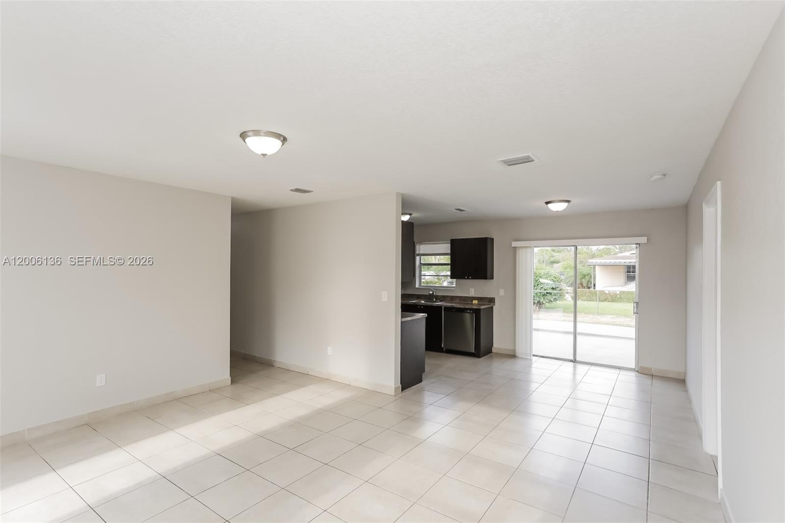 CHARLES SUB - Residential Lease