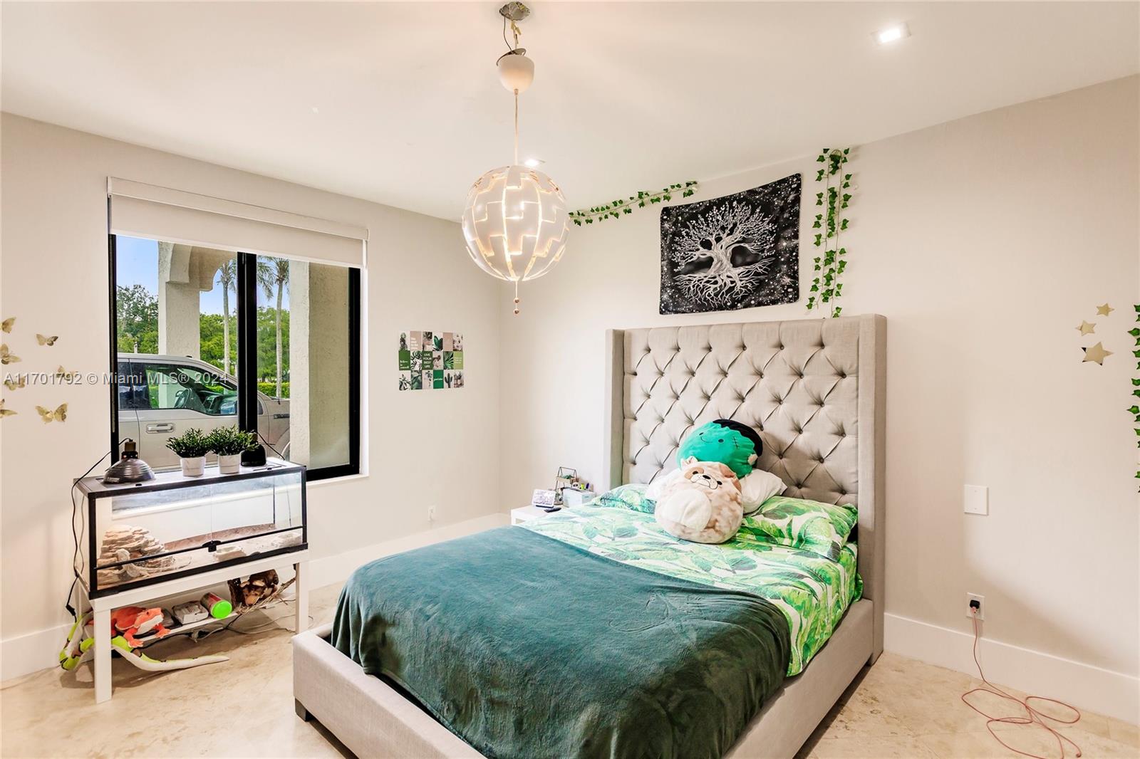 SOUTHWEST RANCHES - Residential