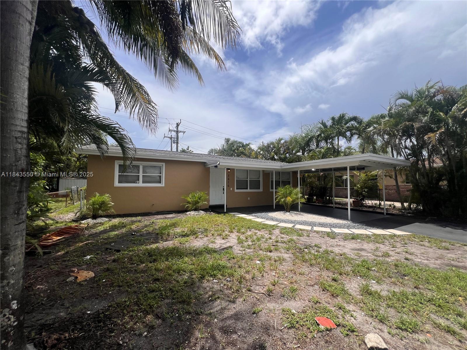 3616 SW 14th St
