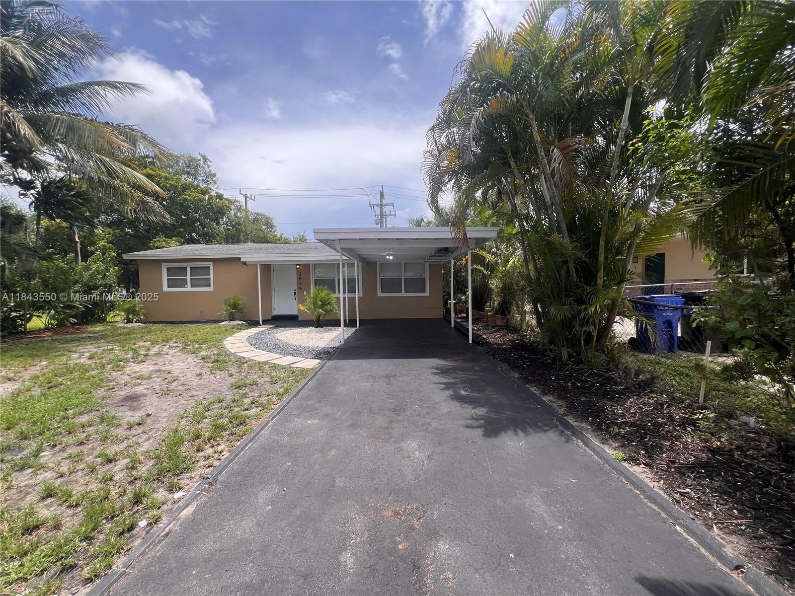 FOR SALE $400K – 3616 SW 14TH AVE, FORT LAUDERDALE
NO HOA !!!! luis vazquez london foster is please to present Private 3BR home with lush garden, updated kitchen, and new roof.
Minutes to Fort Lauderdale Airport, Las Olas, beaches, I-95 & I-595.
Quiet neighborhood near parks, schools, shopping, and dining.
Ample parking, patio, fenced yard for entertaining or relaxing.
Ideal for living or investment, move-in ready, strong future value.
Call now to view and secure this beautiful Florida property!
call now while it last