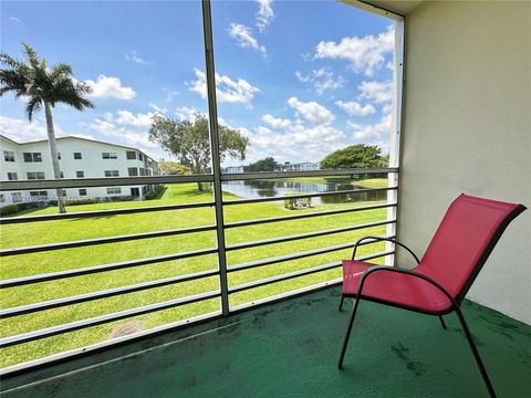 Condominium in Boca Raton FL 569 Fanshaw  N.jpg