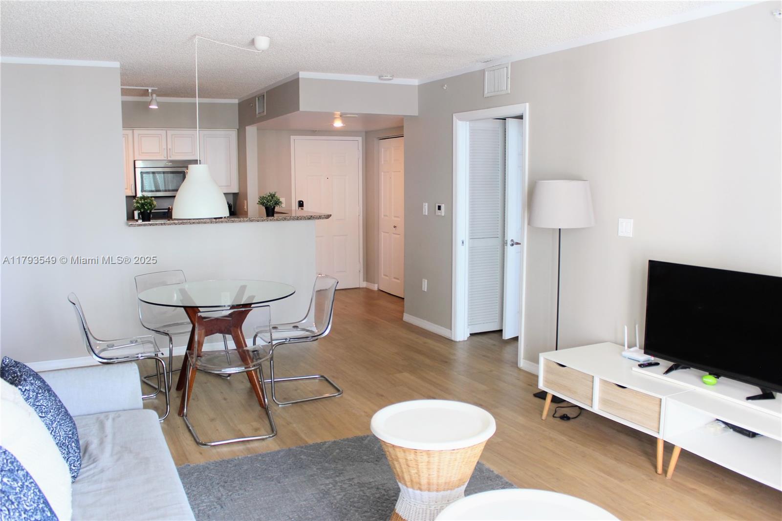 Rental Property at 1155 Brickell Bay Dr 1205, Miami, Broward County, Florida - Bedrooms: 1 
Bathrooms: 1  - $3,300 MO.