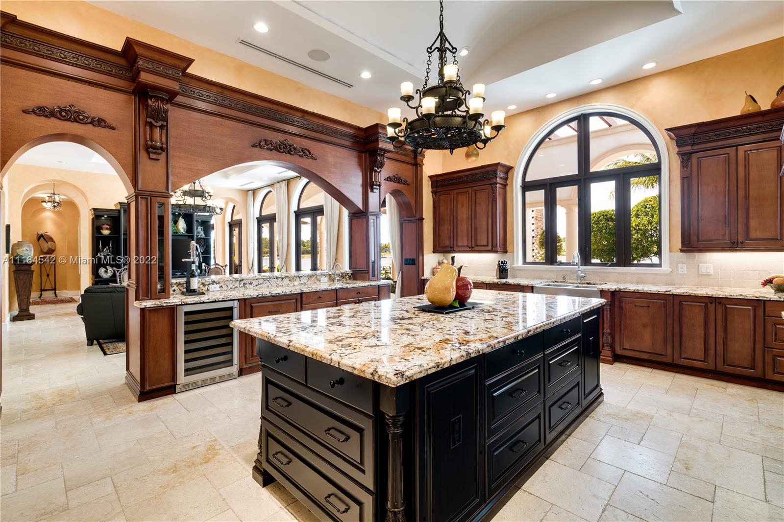 LAKESHORE SEC TWO - Residential