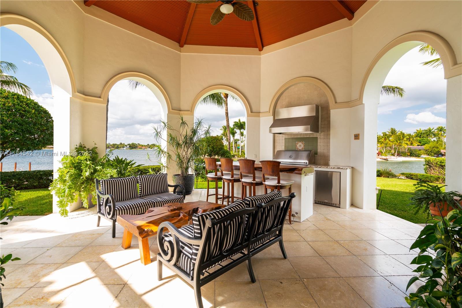 LAKESHORE SEC TWO - Residential