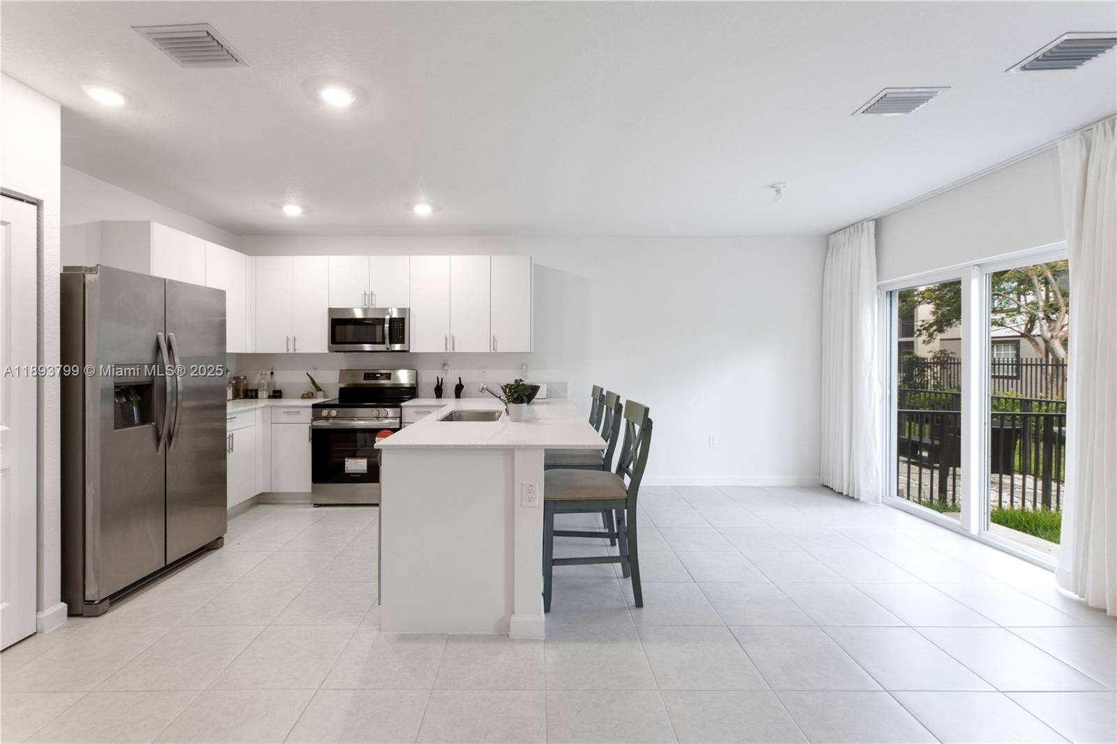 Magnolia - Residential Lease