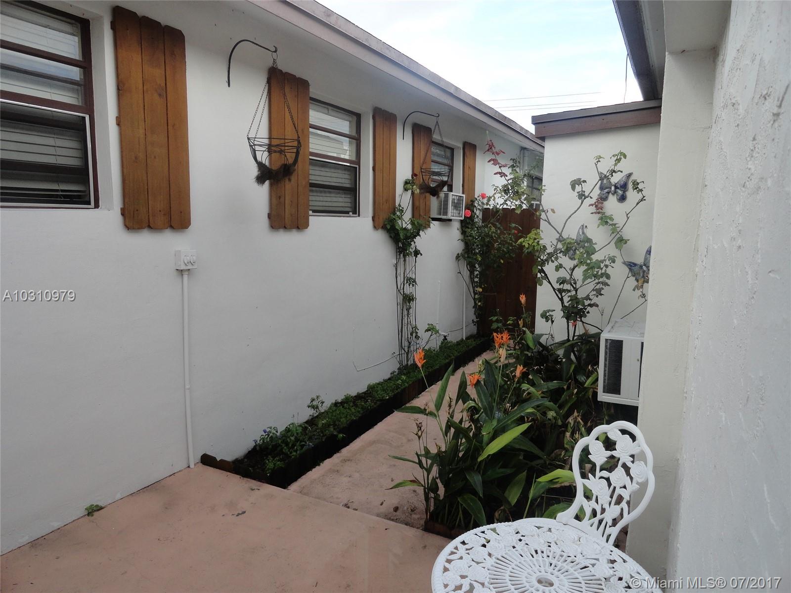 GRACEWOOD NO 5 - Residential Lease