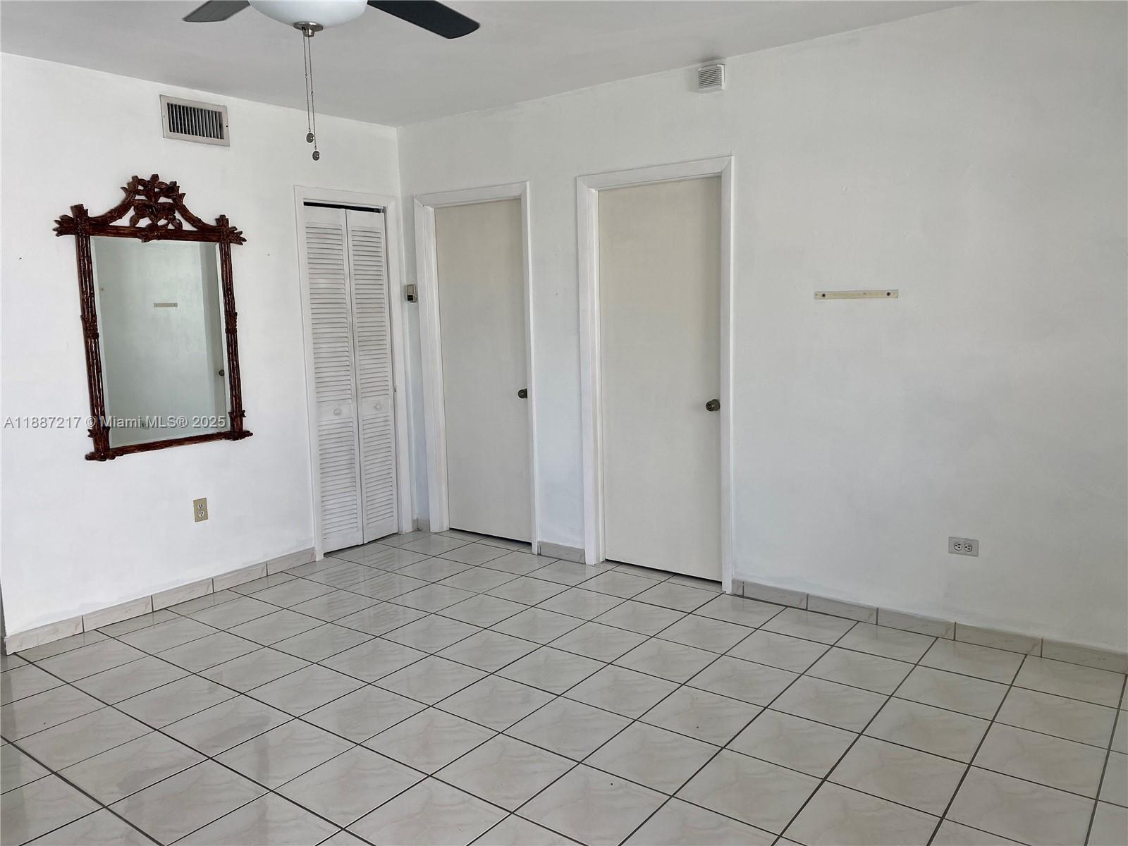 COMFORT GARDENS - Residential Income