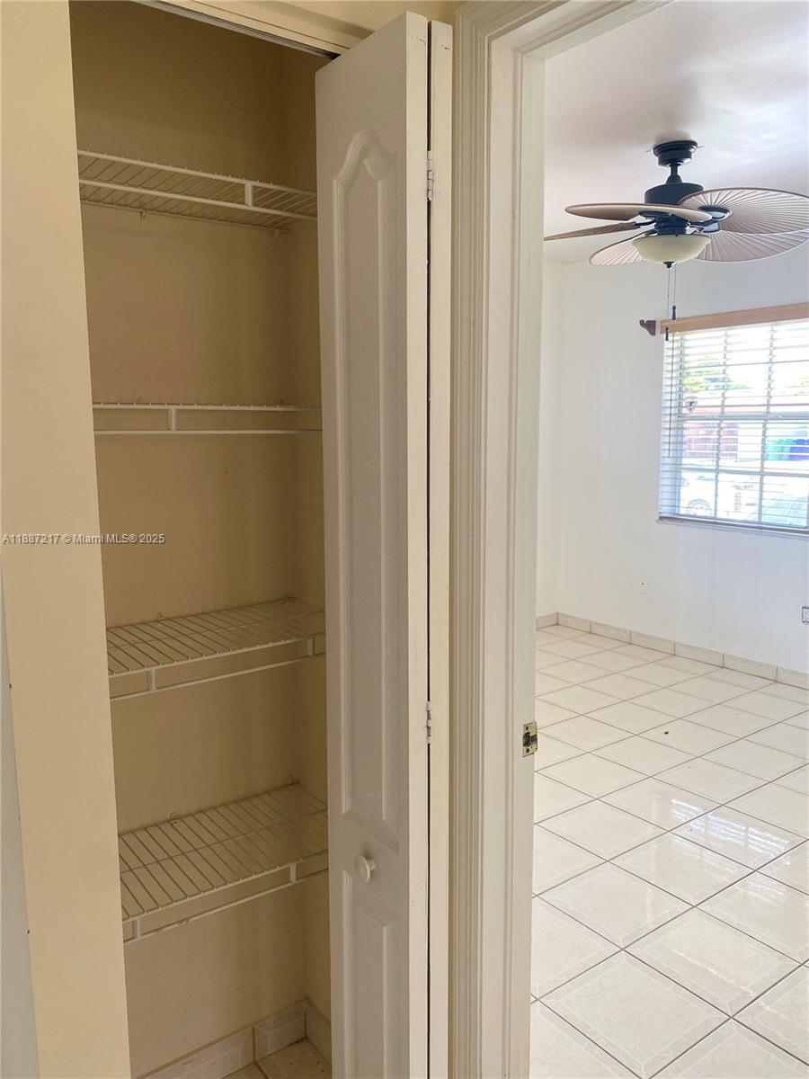 COMFORT GARDENS - Residential Income