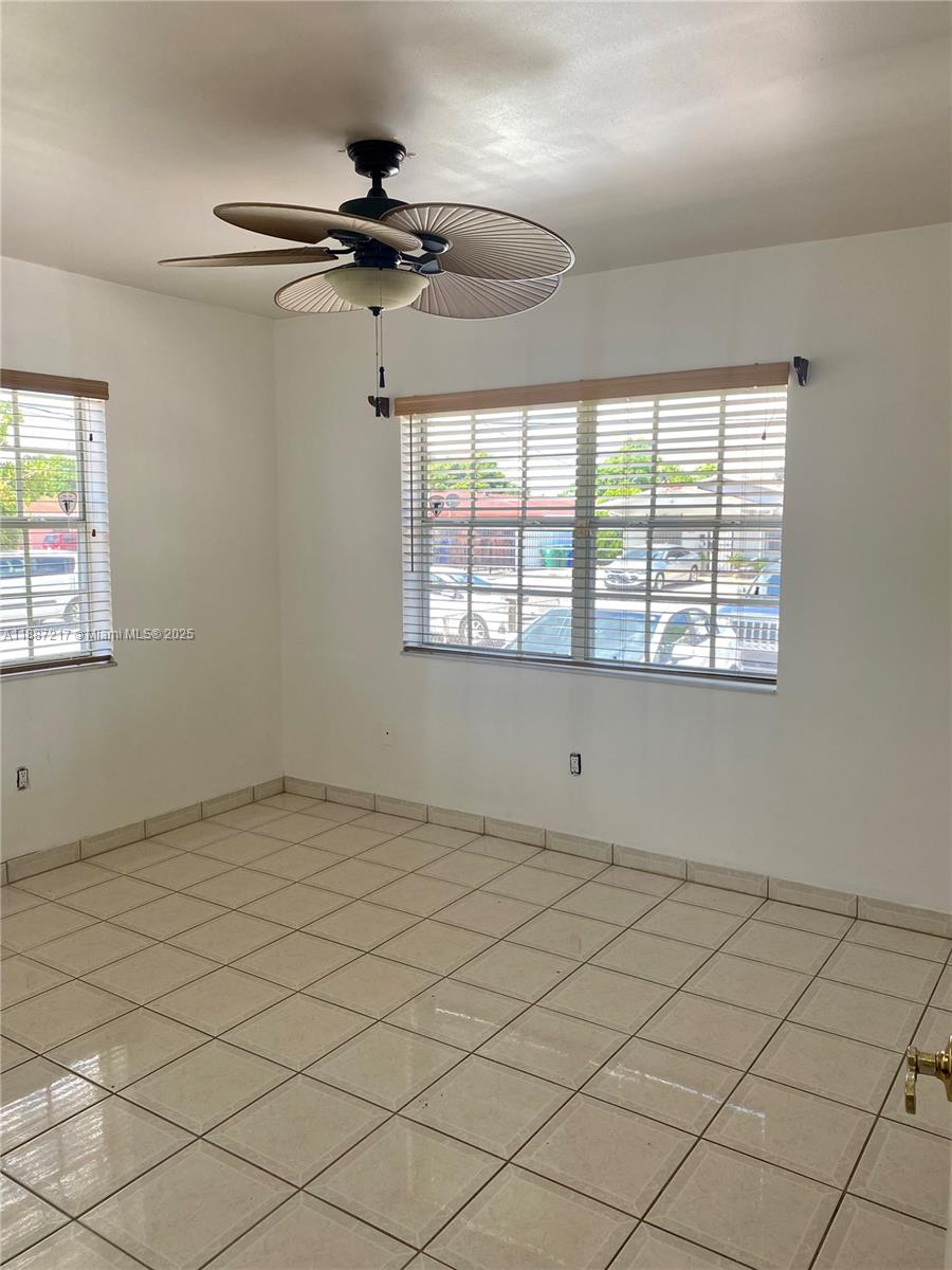 COMFORT GARDENS - Residential Income