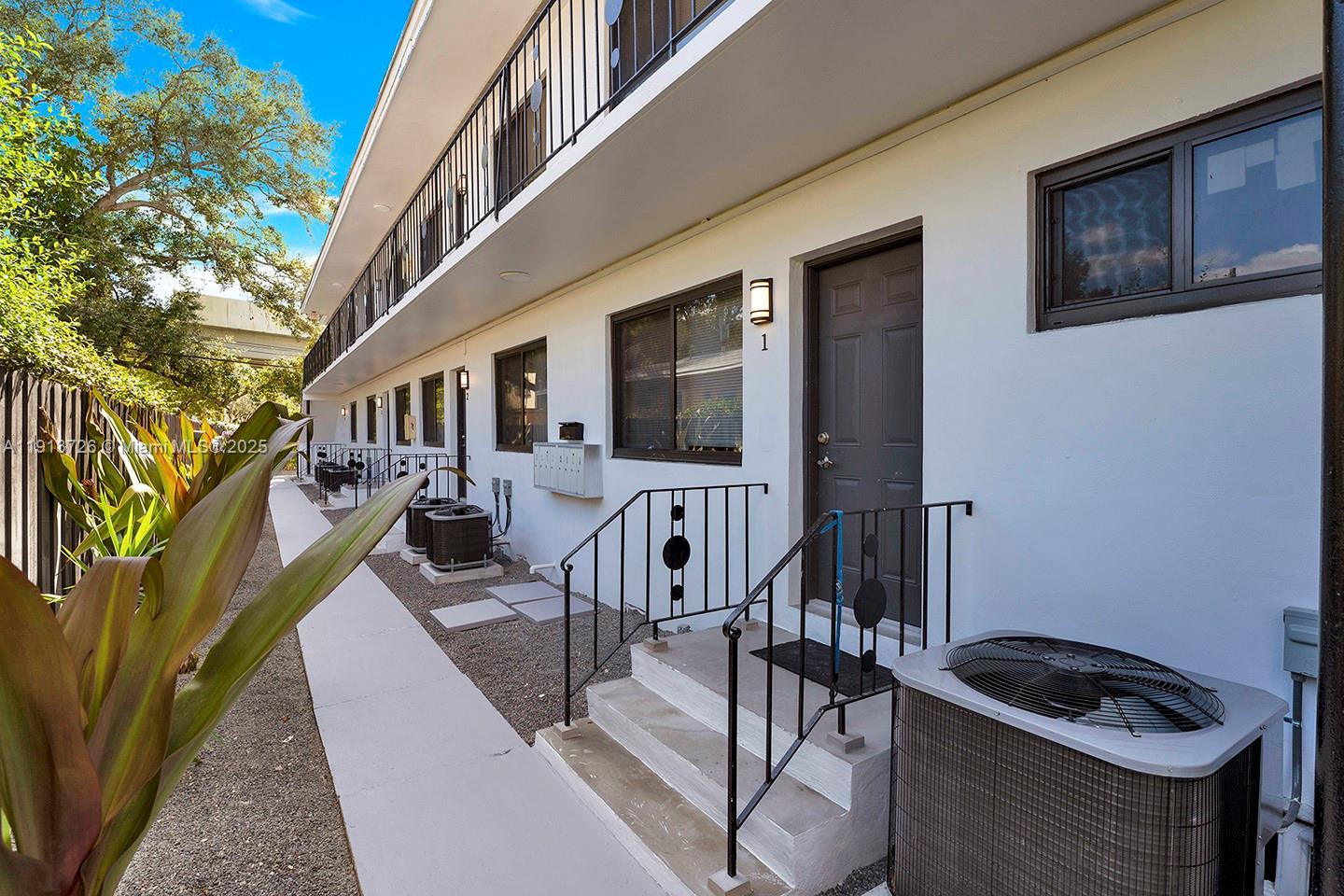 VICTORY HOMESITES - Residential Lease