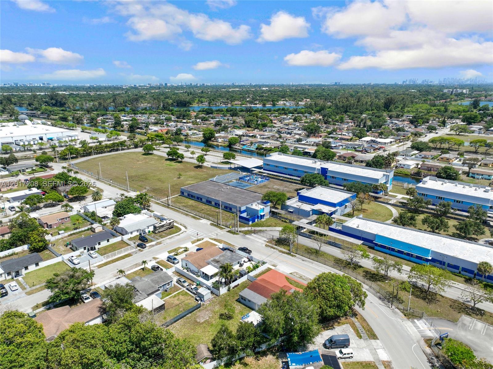 BUNCHE PARK - Residential