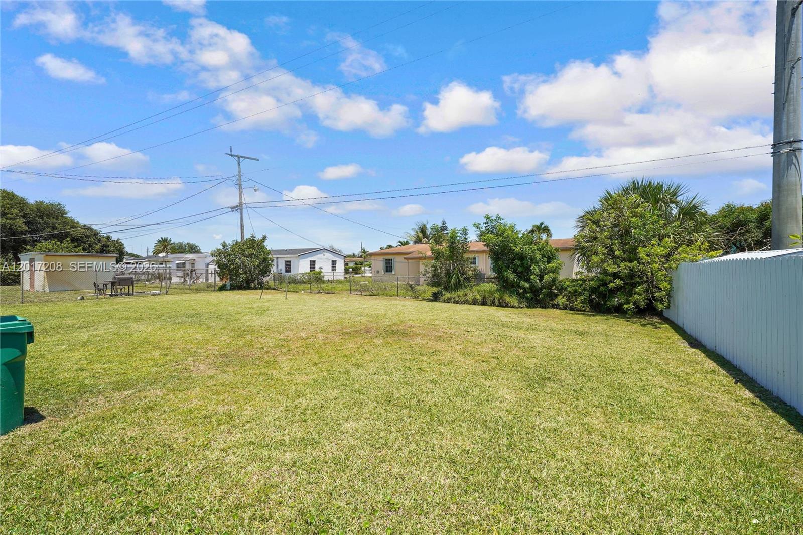 BUNCHE PARK - Residential