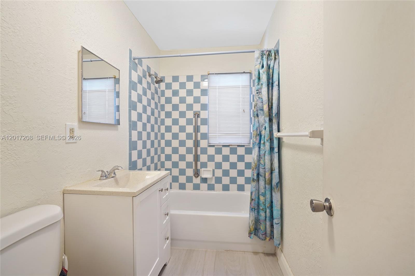 BUNCHE PARK - Residential