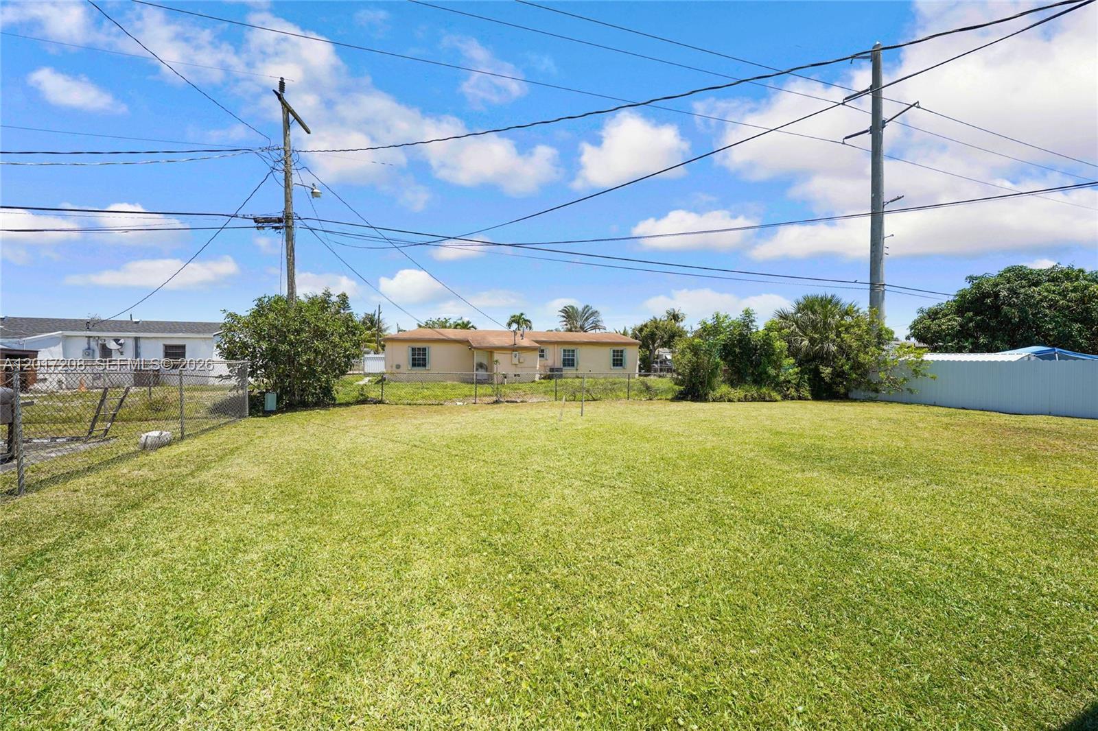 BUNCHE PARK - Residential