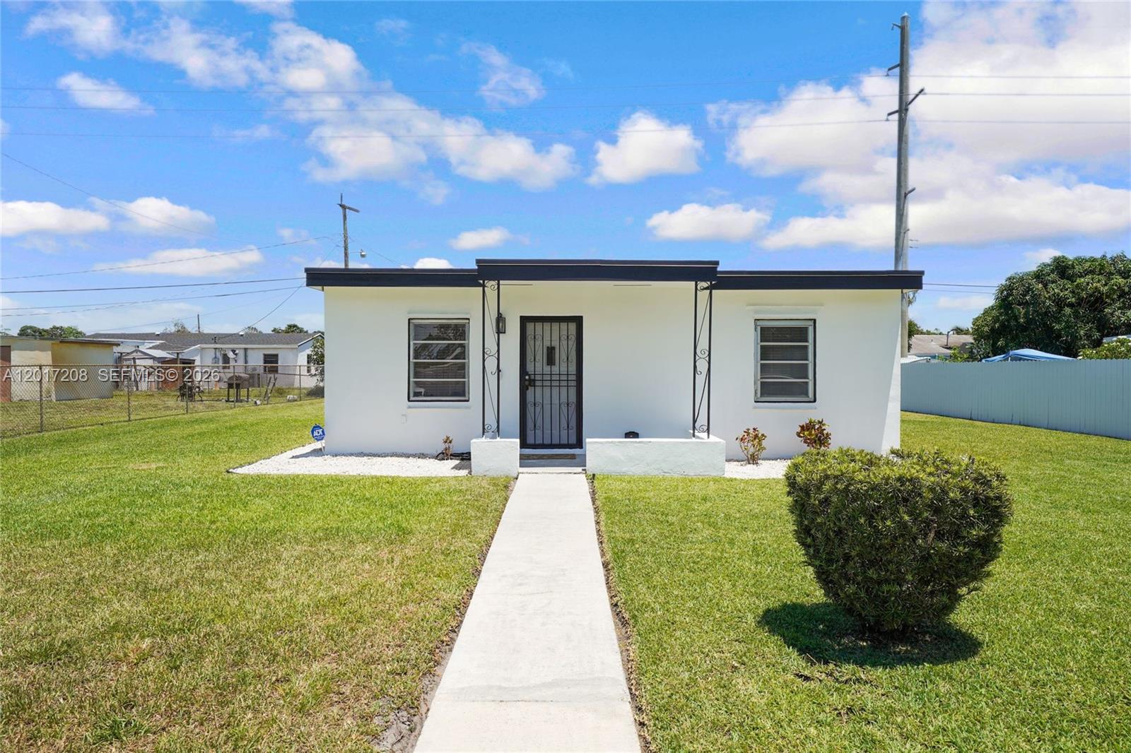 BUNCHE PARK - Residential