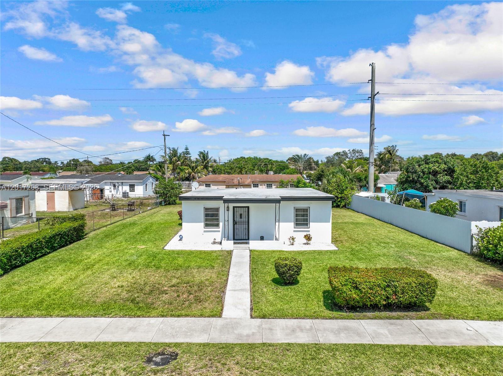 BUNCHE PARK - Residential