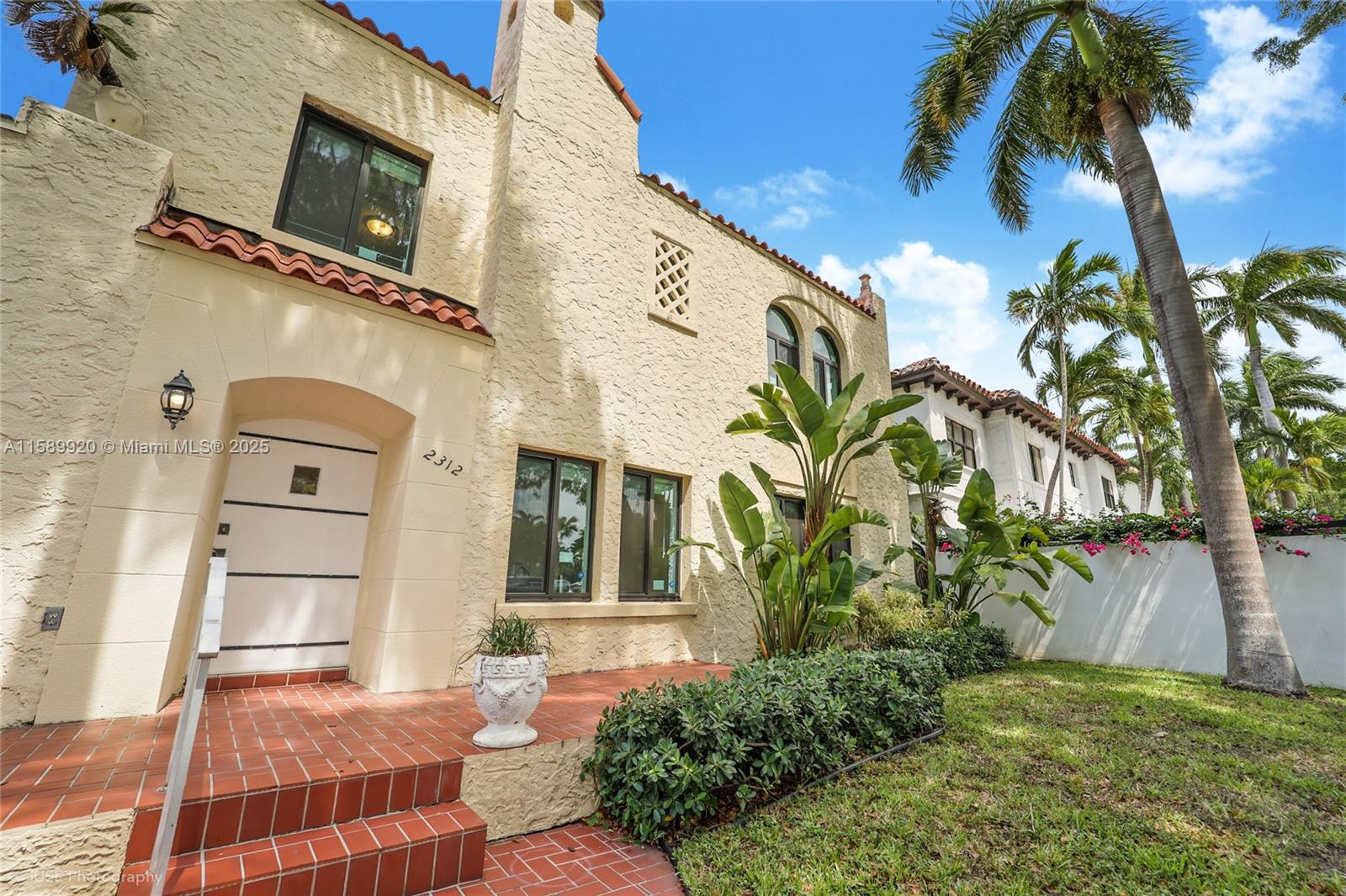 AMD PLAT OF SUNSET LAKE S - Residential